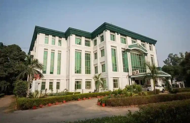 HRIT University campus building